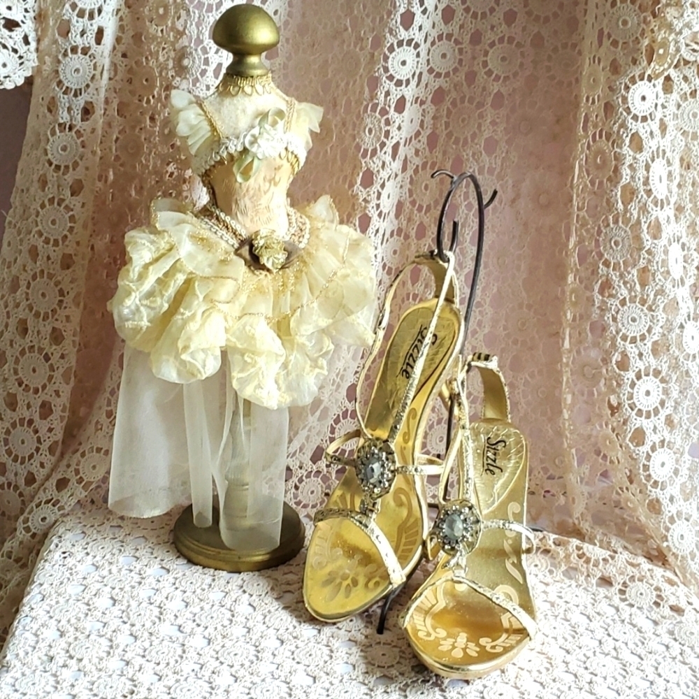 Sizzle gold Rhinestone